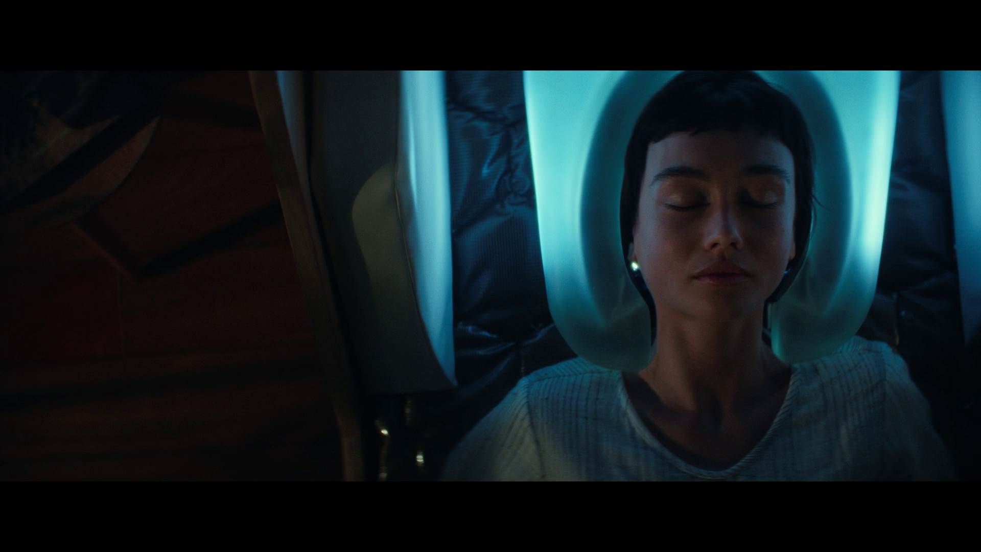 vlcsnap 2025 08 12 19h33m20s300