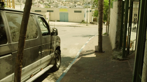 Fauda.S01E01.1080p.NF.WEB DL.DDP2.0.H.264.DUAL LMB 001.jpg