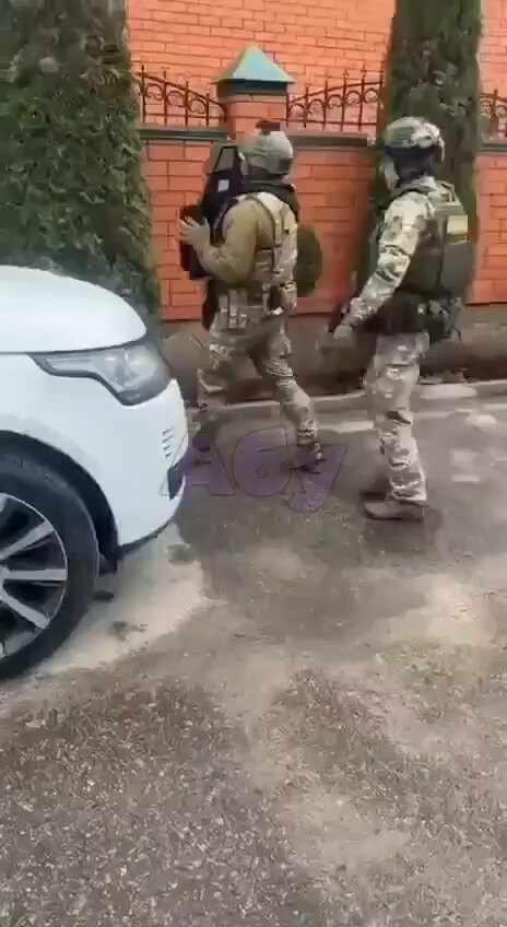 PdvsdhYTaMmj82uj.jpg