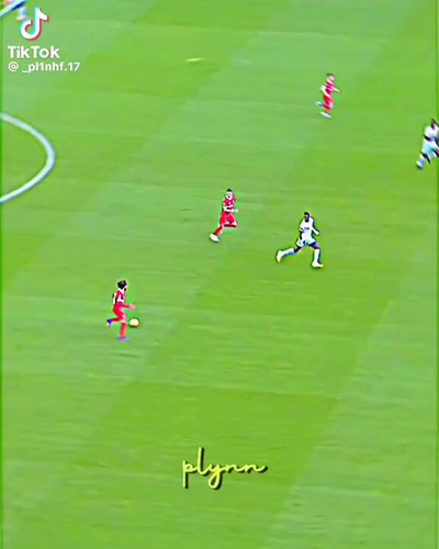 D6Whk01lrpvJEtkM.jpg