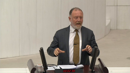 xzd 2cgUwLyGx2Tp.jpg