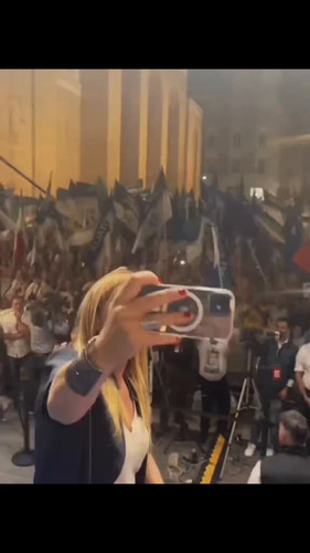 cIr2Y56kviSfQL W.jpg