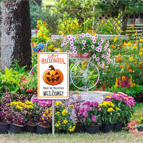 happy halloween trick or treaters welcome 5.jpg