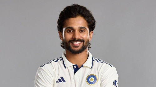 Gu3Q2QrWcAAv 0v?format=jpg.jpg