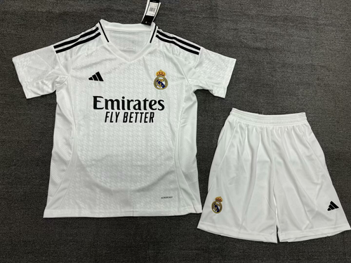 Real Madrid 2024 2025.png