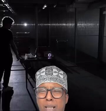 GButQSy1slf5KYAn.jpg