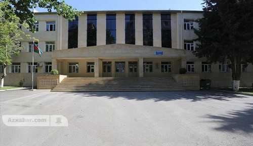 GuyLK2ZWMAAo37 .jpg
