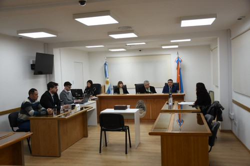 JUICIO POR LESIONES EN TOLHUIN.jpg