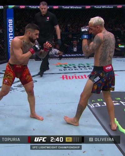 BT9FJqMoSbRz 3d .jpg