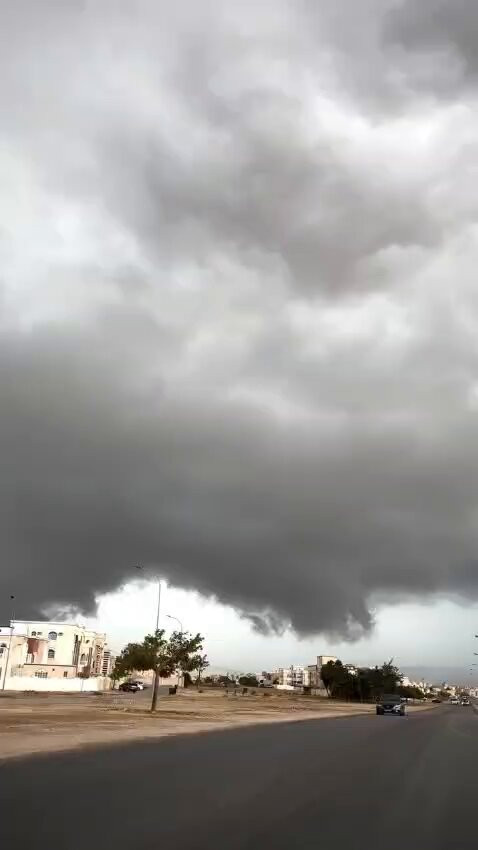 e4dy eHf0jFkiAUs.jpg