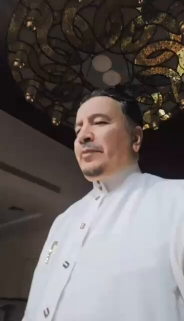 xAXM2LJGLoA vJzP.jpg