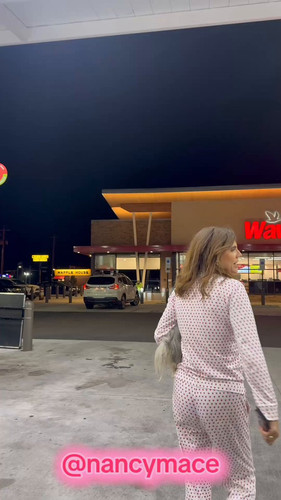 q0EGU0gBsJ XOU3U.jpg