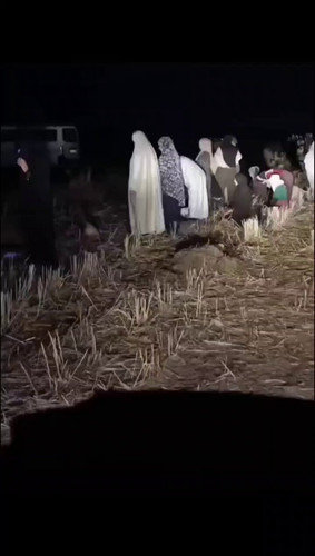 P7Xz1S6RsAYsze H.jpg