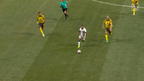 kEjip4HiYzBRAu C.jpg