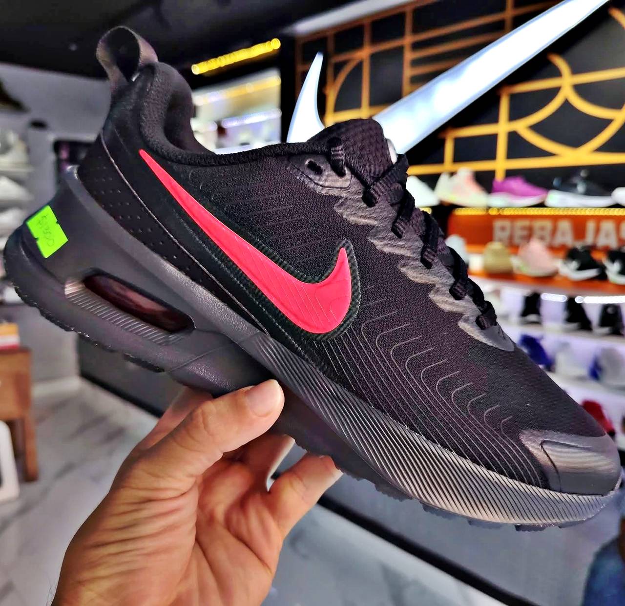 Tênis Nike Air Max Nuaxis Masculino – Preto+Vermelho