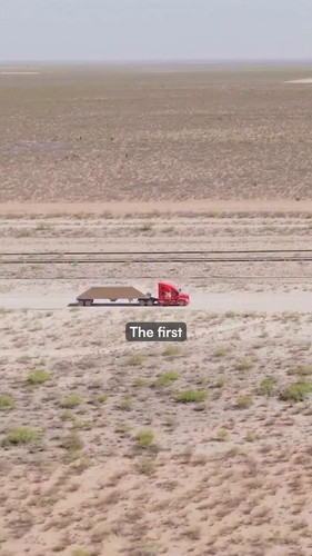 q4X9KGig dupab0B.jpg