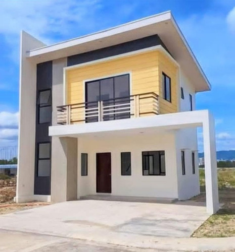 House Breeza Scape.jpg