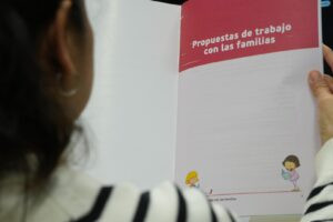 Chubut lanza talleres de alfabetización con familias para fortalecer el aprendizaje desde el hogar