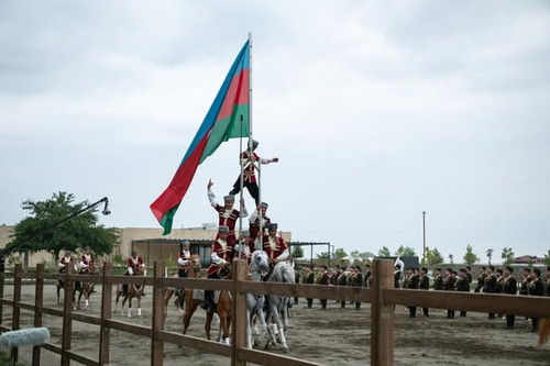 515496884 122215702562146263 496505341868750376 n.jpg?stp=dst jpg p526x395 tt6& nc cat=103&ccb=1 7& .jpg