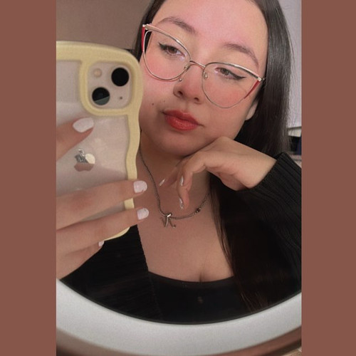 Nidia.jpg