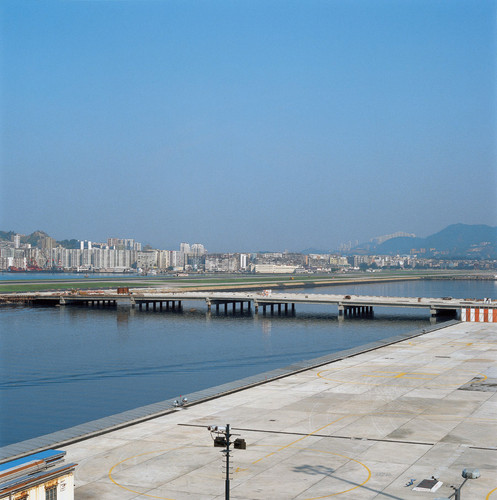 Bridge Kai Tak 2 p74.jpg