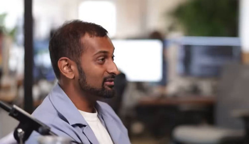 eI2UERcm5Y Gy3hi.jpg