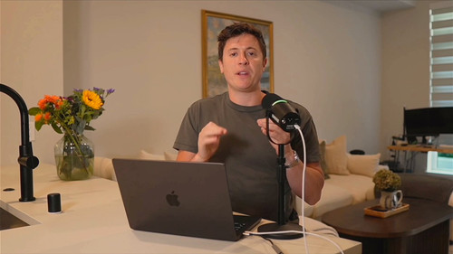 lXgxkvyyvqSV IqS.jpg