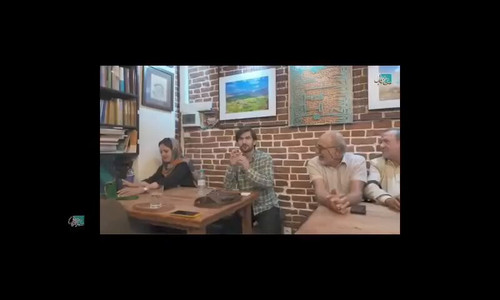 RedelbPvAve2NZMj.jpg
