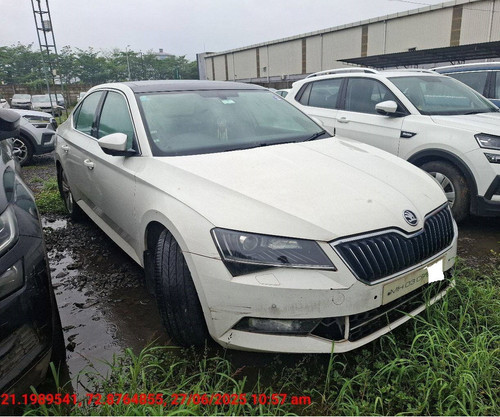 MH03CF8811 F.jpg