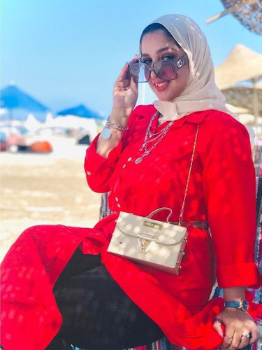 تشكيلة تانيه من الملبن الي علي حق خش متع زبك Fayh35G