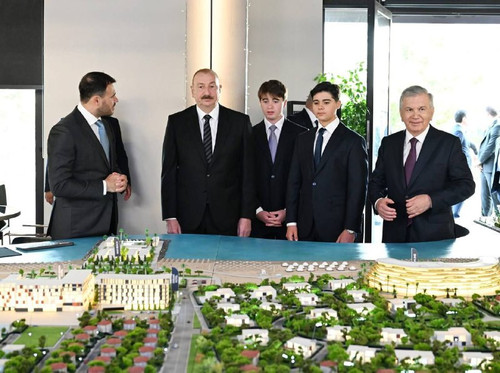 udS3 hhT5q2gUK9HnT2jiA1ATOfZQtiYCFYt3zR7KU53etHxe6zX30EqyqTVL2zy7NywV79eABbrqLNviVwOfJ1W91KT15NsJbrv.jpg