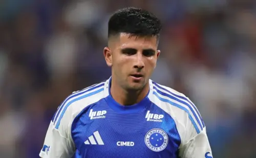 São Paulo busca zagueiro no mercado, mas não irá contratar Mateo Gamarra