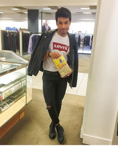 hothunk vietnam 30903718 458876754542248 7170612973445054464 n.jpg