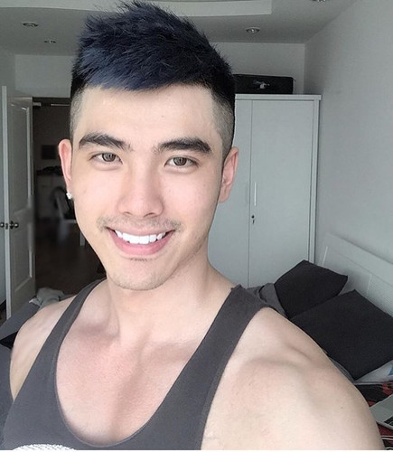 hothunk vietnam 30912372 639782936365871 2070556888193302528 n.jpg