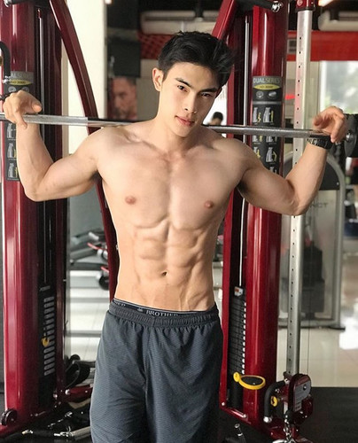 hothunk thailand 58453931 2743409152341548 3110362171914407178 n.jpg