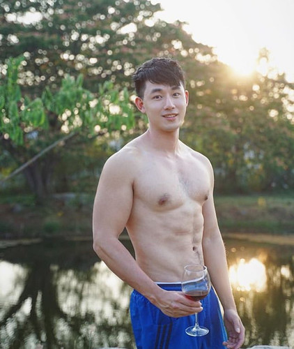 hothunk thailand 52658416 343866349567563 993817388614371090 n.jpg