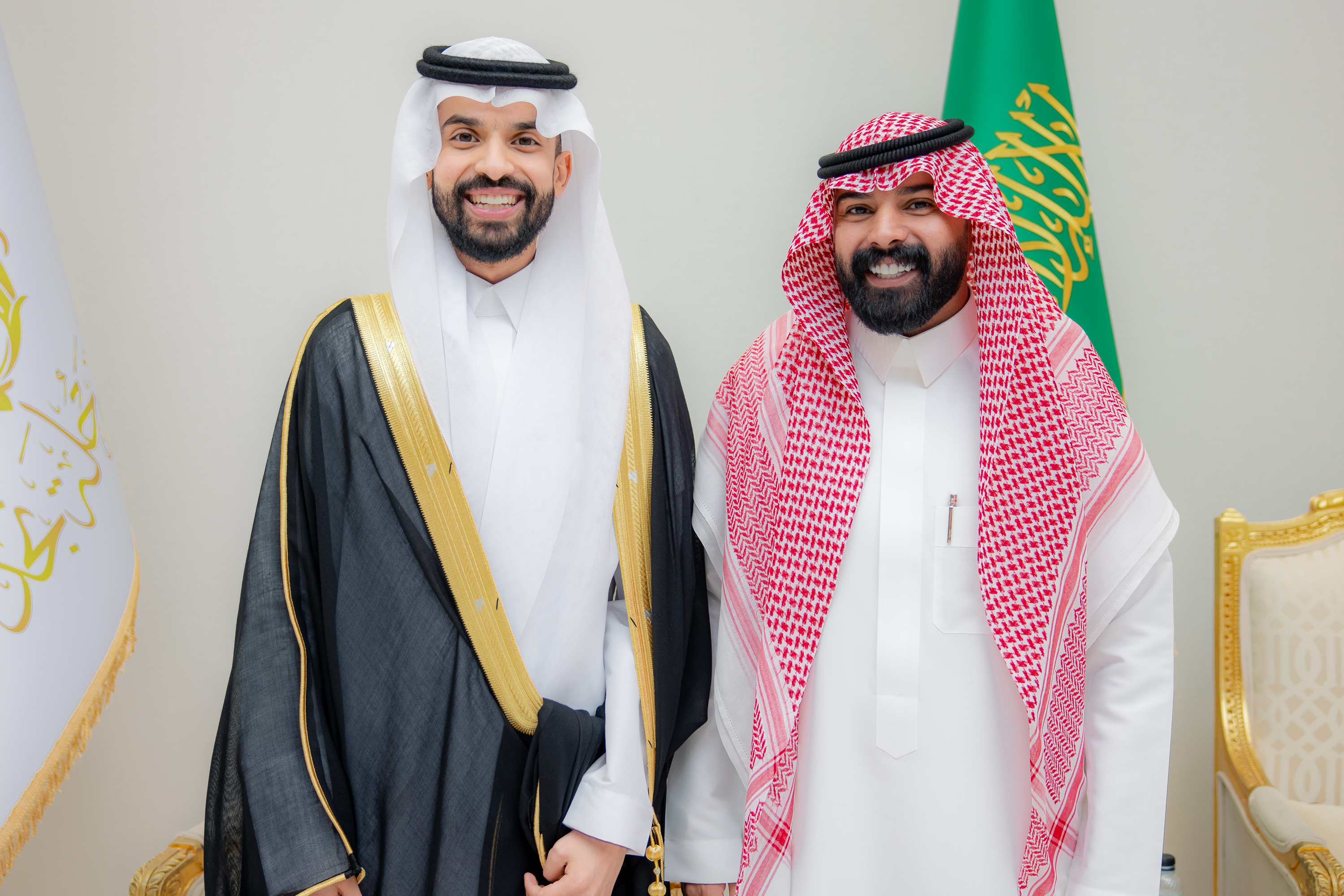 2V7A0105