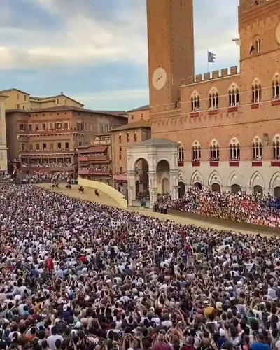 nPiG UVFV2ff5FVr.jpg