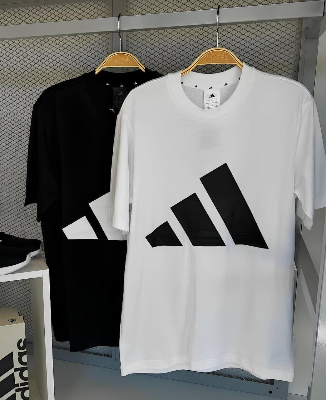 Camiseta Masculina Essentials Big Logo adidas