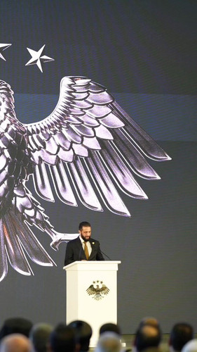 JCYy3 RLRiMMXDZj.jpg