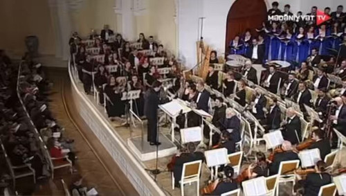 8 ujFE5jVIcaPcR8.jpg