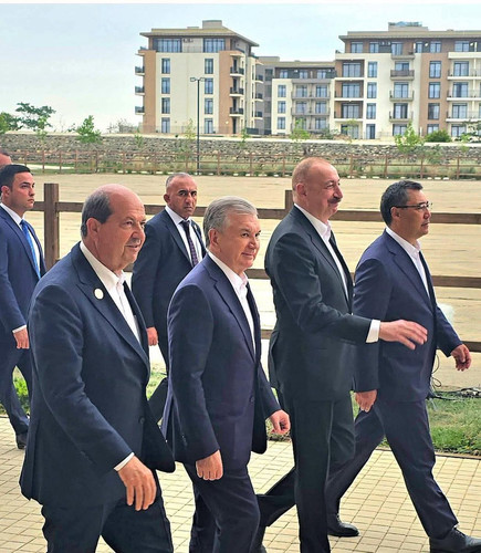 Gu87nMwWUAEk38T.jpg