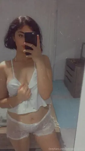 نودزات بنوته عربيه مشهوره بوضعيات جامده اوي FcO1yxt.md