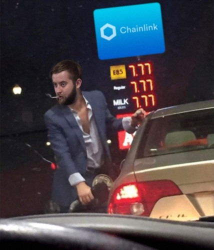 GvCQ7BPWMAA o o.jpg