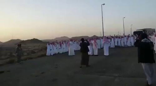 3udtJWo2WA re50a.jpg