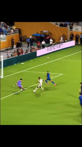 O0E 8J2xJg 5Tdib.jpg