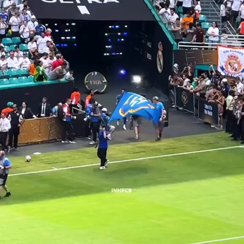 F5fHkPfX 1joTAdU.jpg