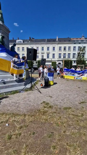 dIQblY4cEUHmet V.jpg