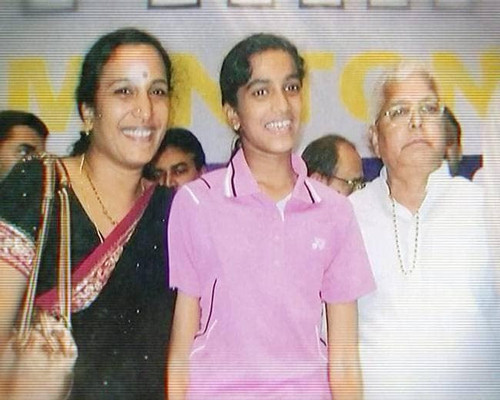 GvECluWaMAAthH1.jpg