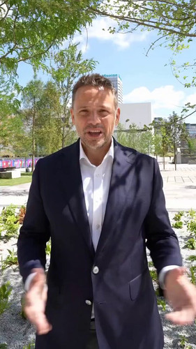 udu71 s6KooXaRxy.jpg